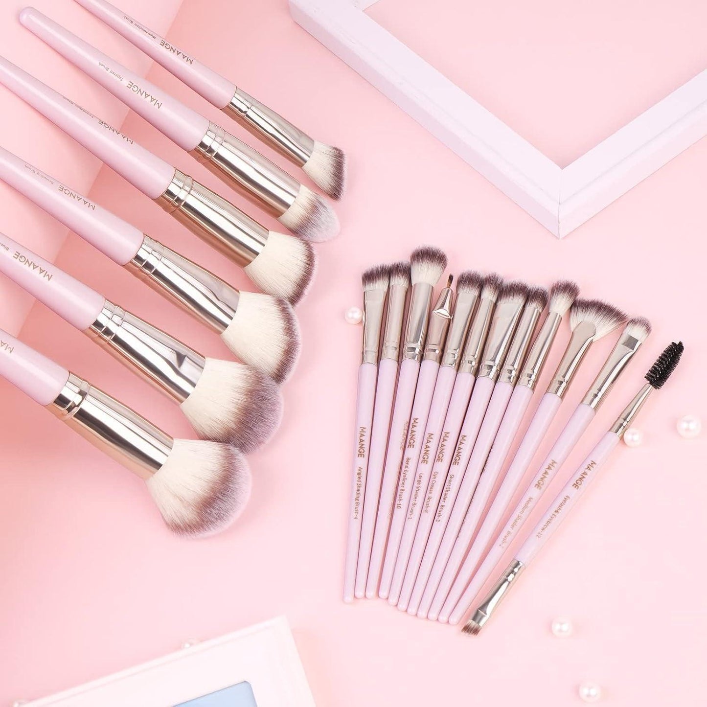 Makeup Brushes, 18 Pcs Professional Premium Synthetic Makeup Brush Set with Case, Foundation Kabuki Eye Travel Make up Brushes Sets (Pink Gold) - Bellarevive.Store